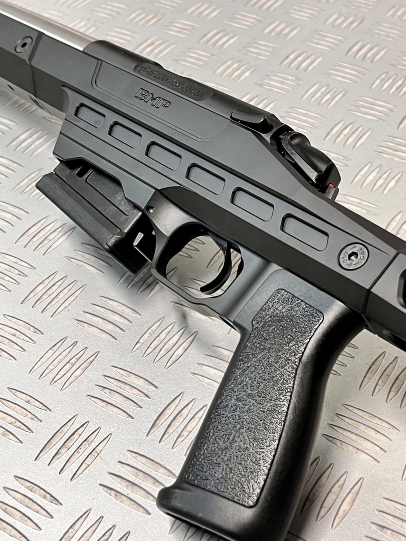 Bergara chassis BMP Action canonnée Bergara B14R Custom